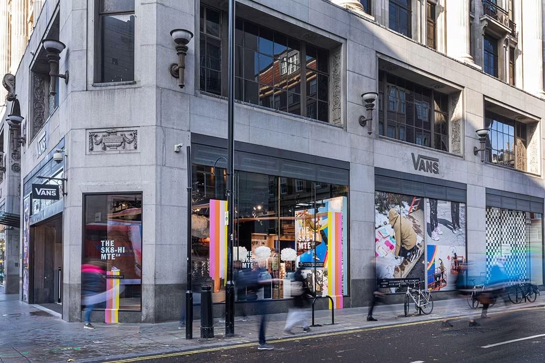 Vans Franchise: Costs, Requirements & How to Partner with the Iconic Streetwear Brand