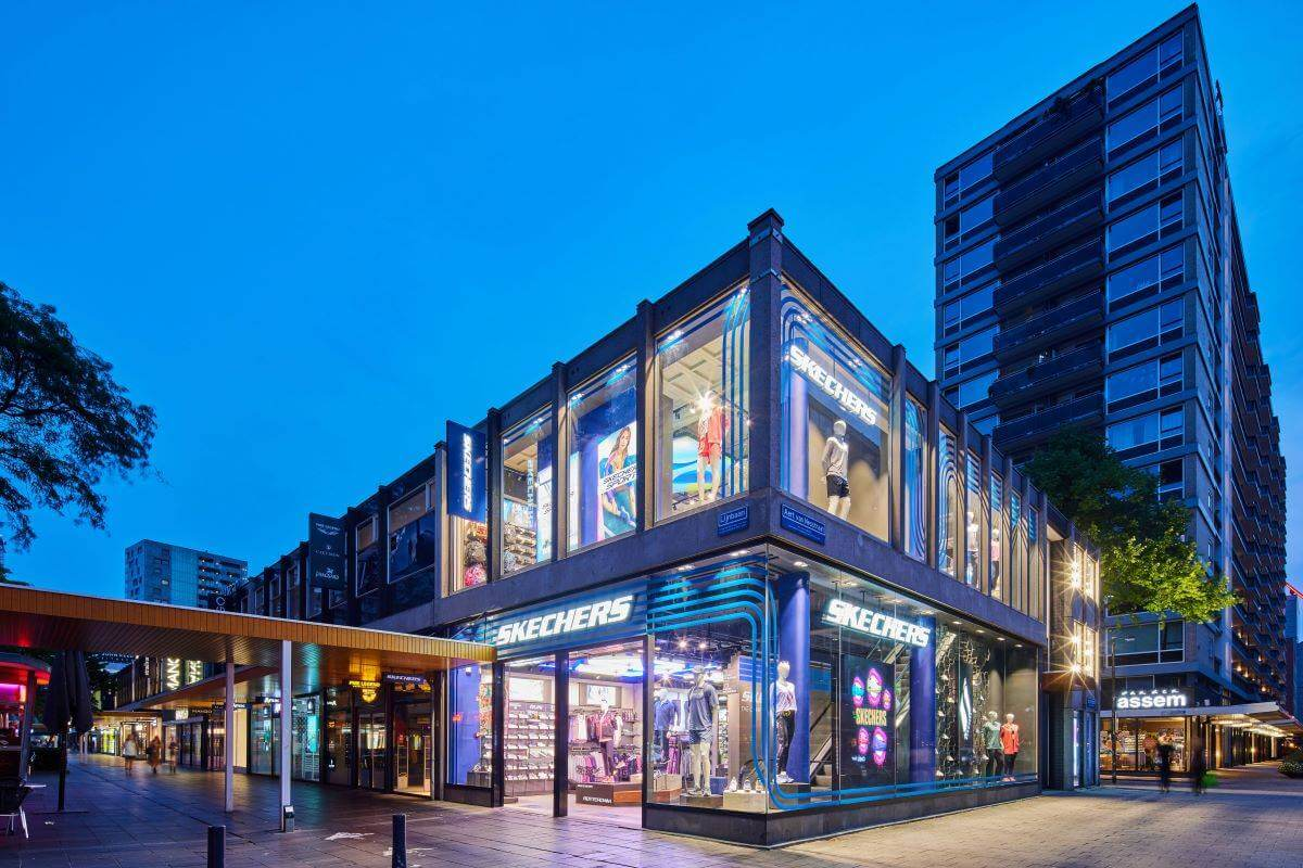 Skechers Retail Franchise: Costs, Requirements & How to Open a Store with the Global Footwear Brand